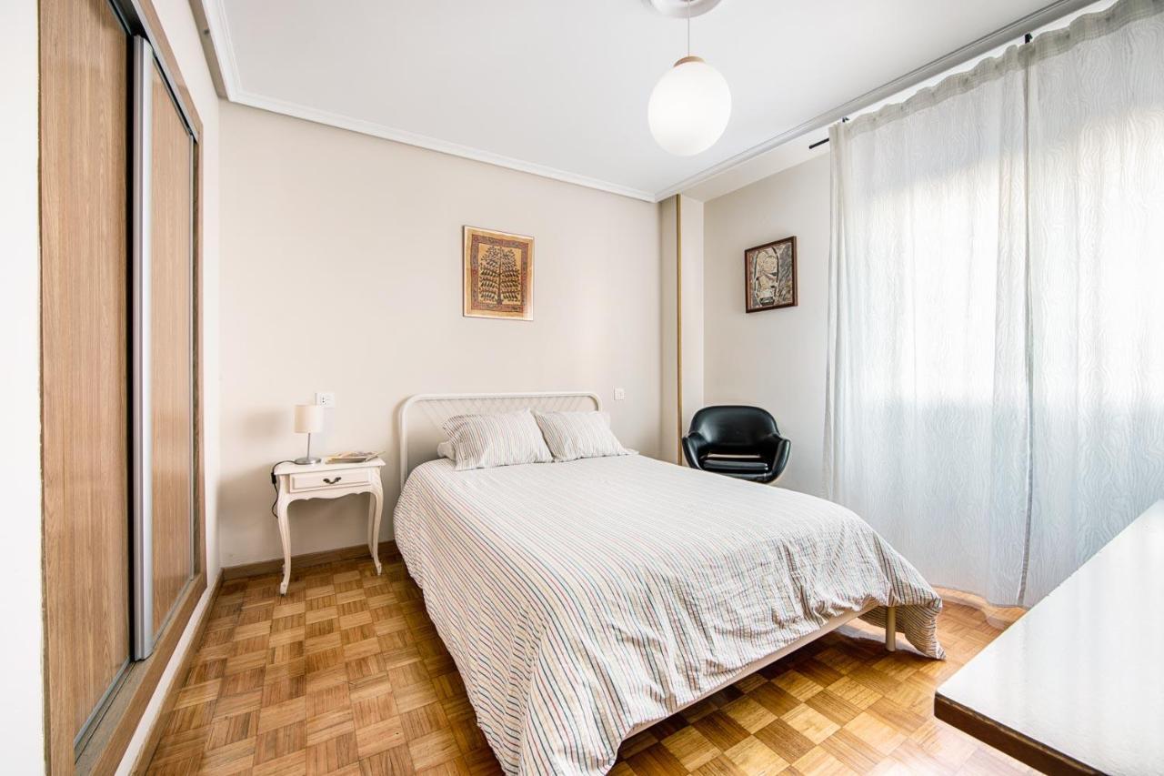 Magnifico Apartamento En El Centro De Οβιέδο Εξωτερικό φωτογραφία