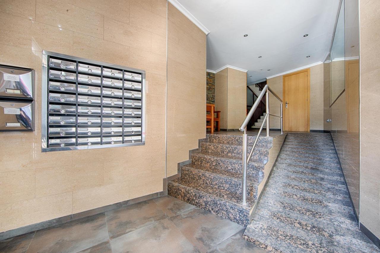 Magnifico Apartamento En El Centro De Οβιέδο Εξωτερικό φωτογραφία